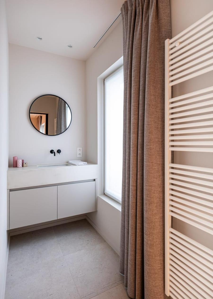 Huswell - Romantic Getaway With Terrace In Ghent
